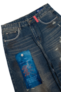 11 BLUE // JEANS