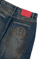 11 BLUE // JEANS